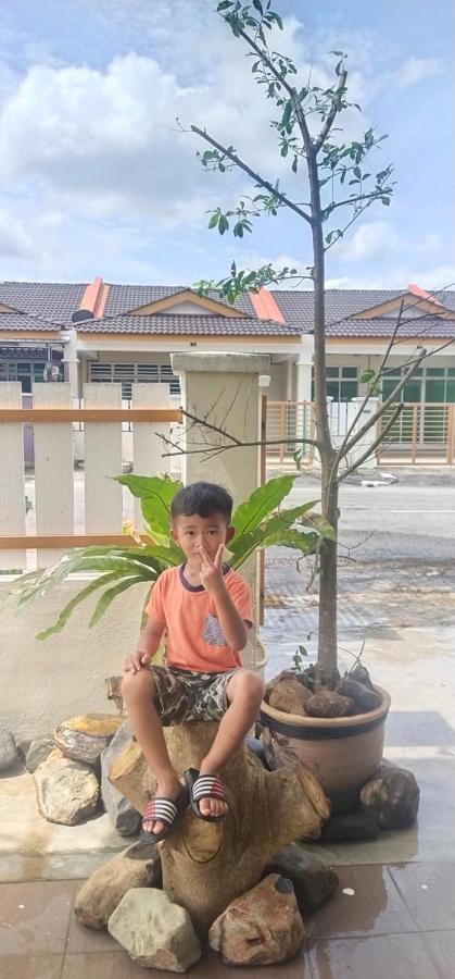 Homestay De'69 Jitra Exterior photo
